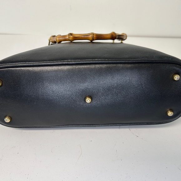 Vintage Gucci Bamboo Leather Crossbody Mini Bag - Picture 14 of 14